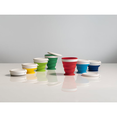 ASTRADA. Silicone and PP folding travel cup 250 mL